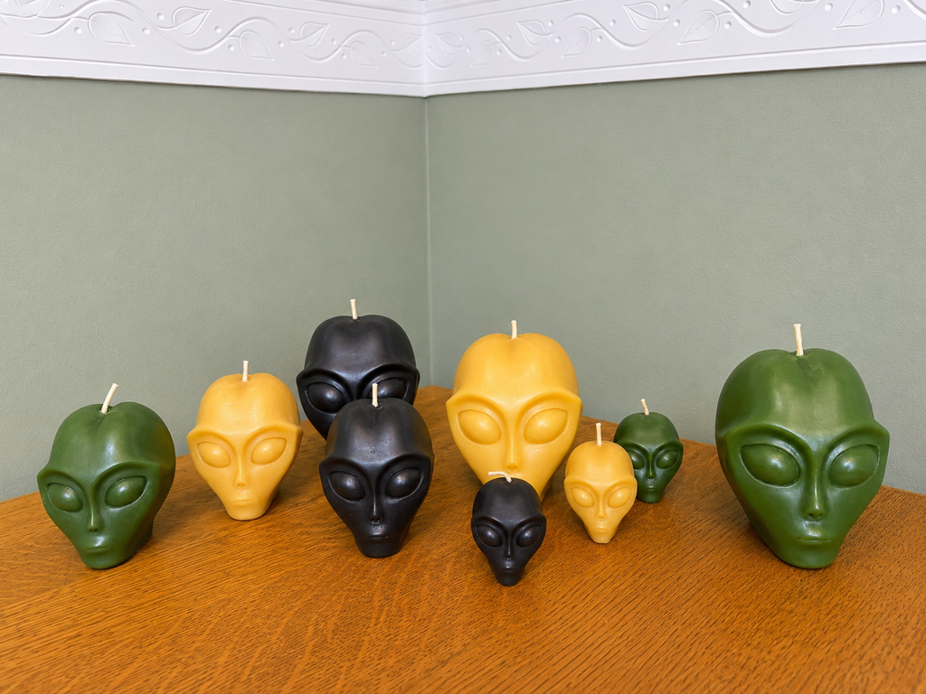 Alien Head - Pure Beeswax Candle