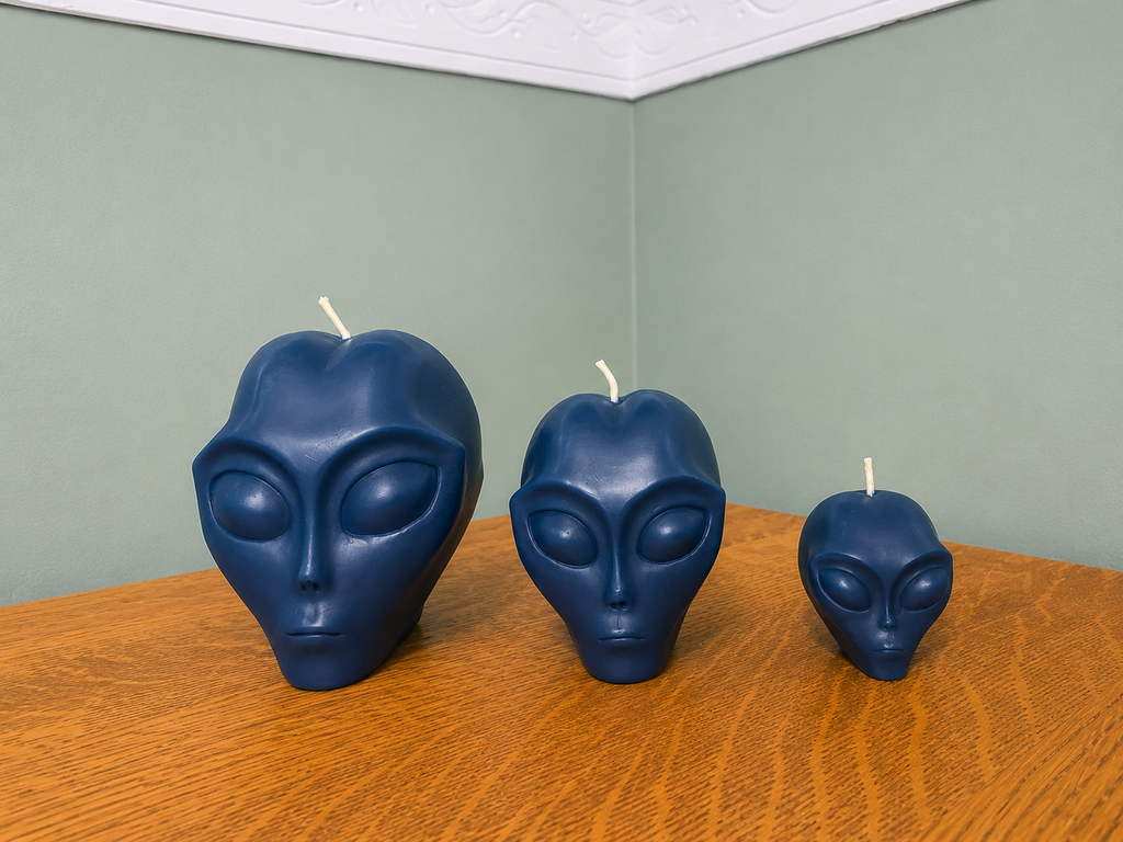 Alien Head - Pure Beeswax Candle