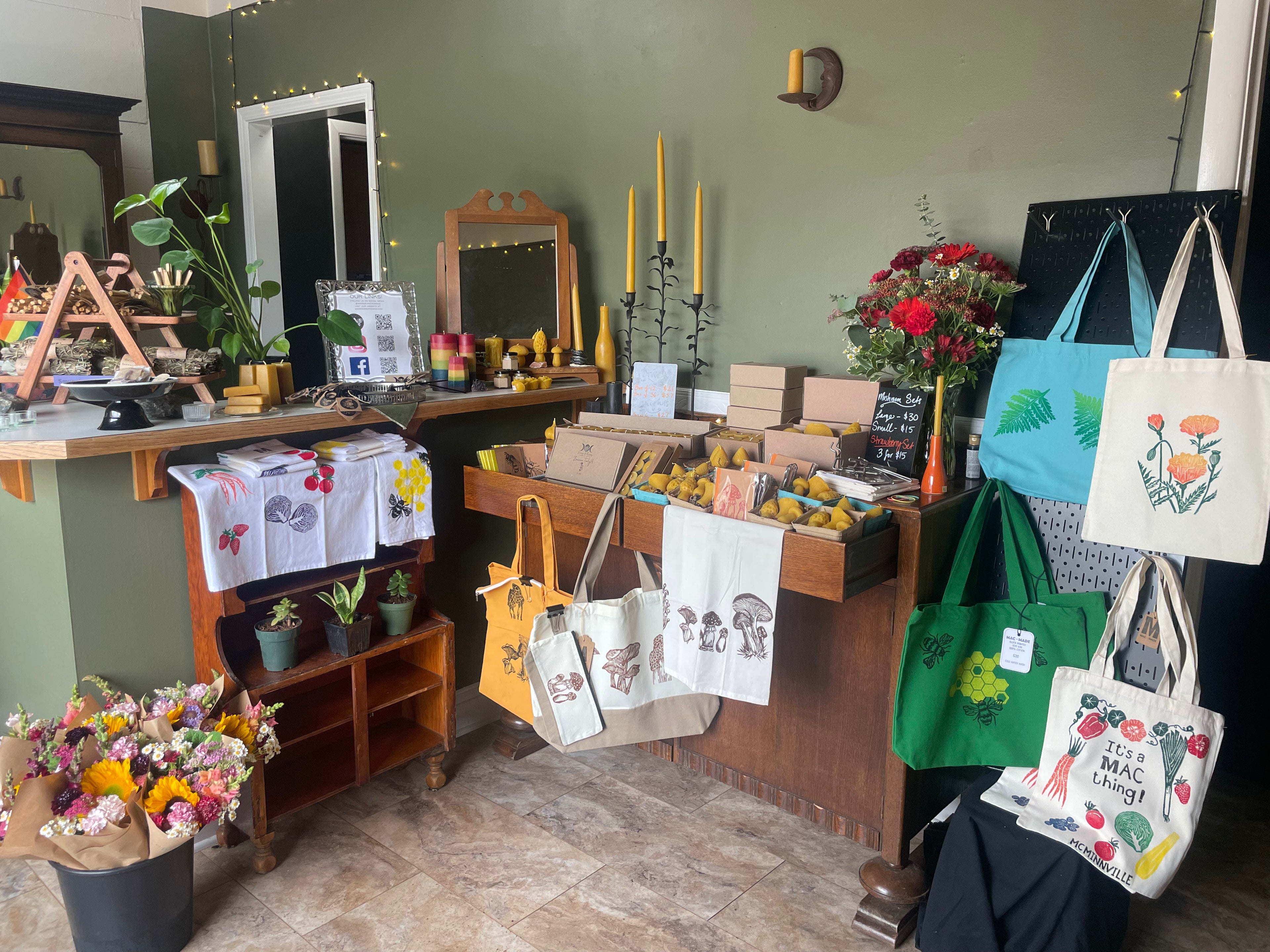 Visit our Shop & Studio in McMinnville, Oregon.